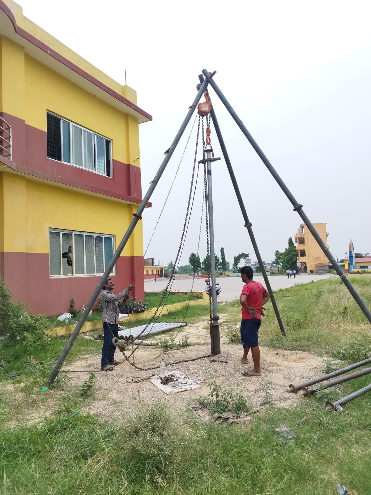 Lakai Electric Project 14